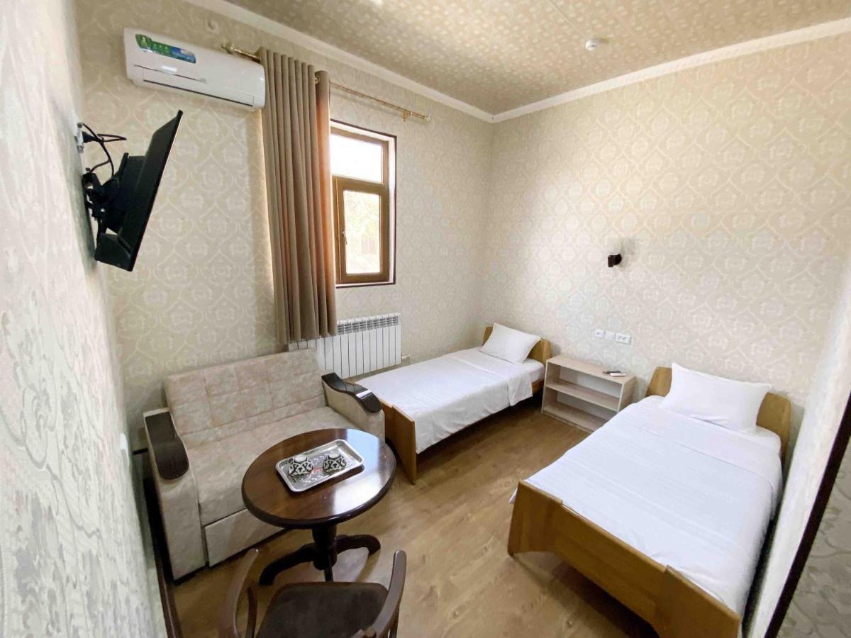 Polvon Ota Hotel Хива Екстериор снимка