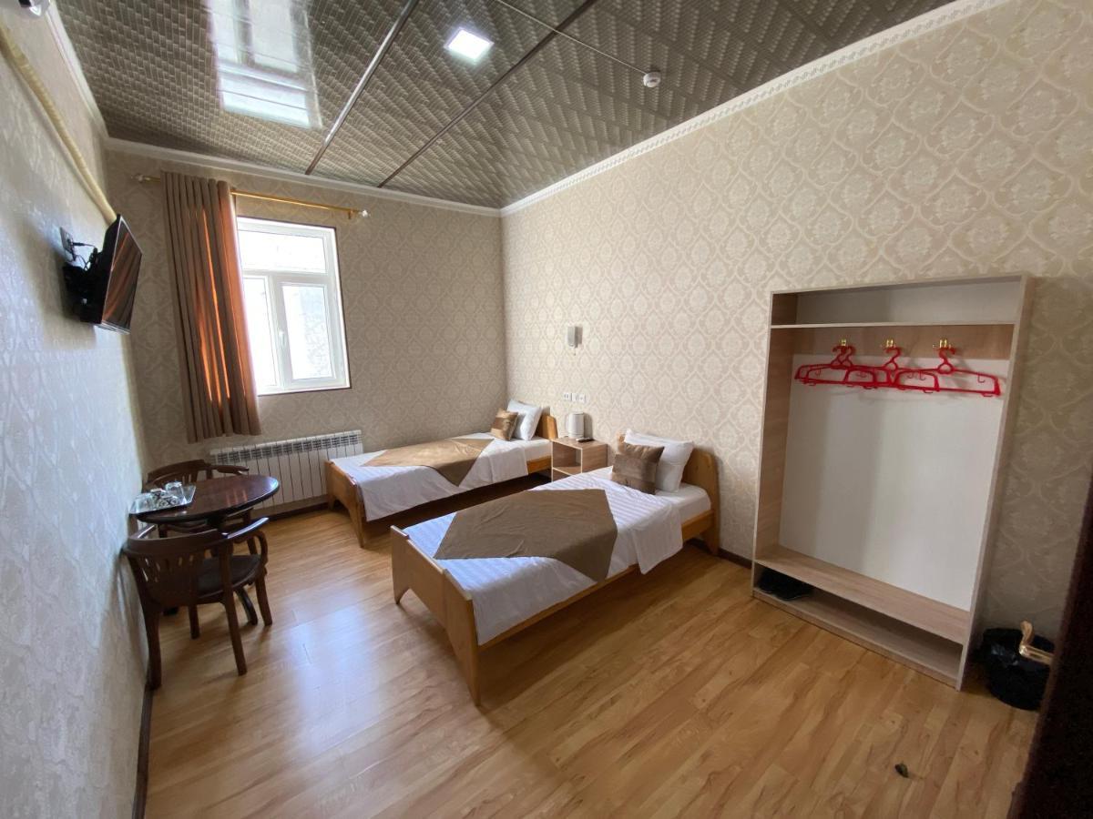 Polvon Ota Hotel Хива Екстериор снимка