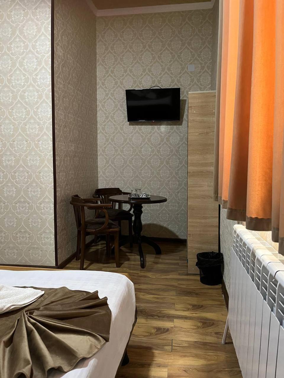 Polvon Ota Hotel Хива Екстериор снимка