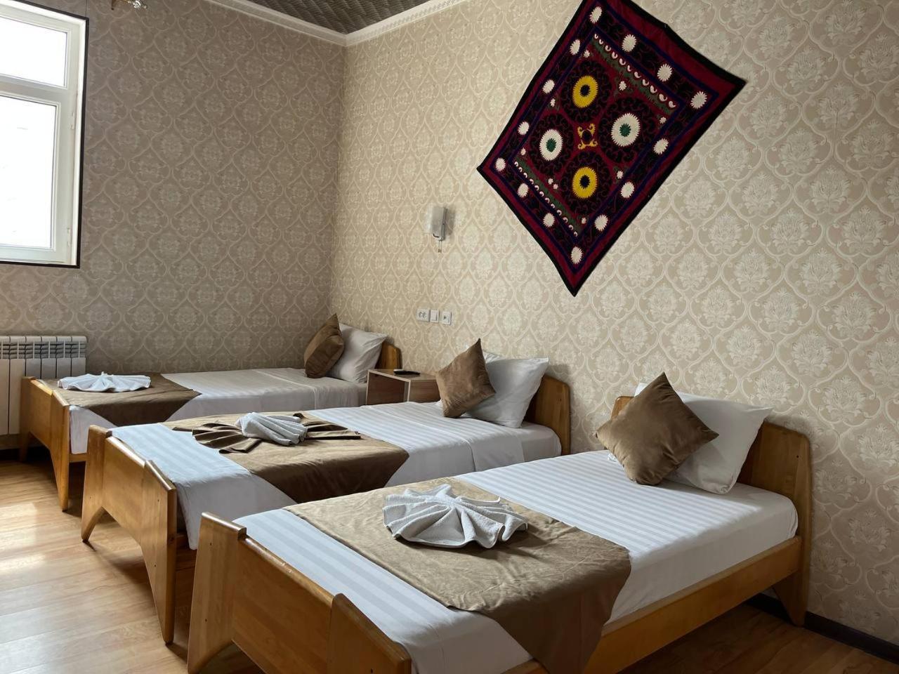 Polvon Ota Hotel Хива Екстериор снимка